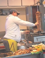 Eric Clee prépare des kébab à Bordeaux 22.2.2015